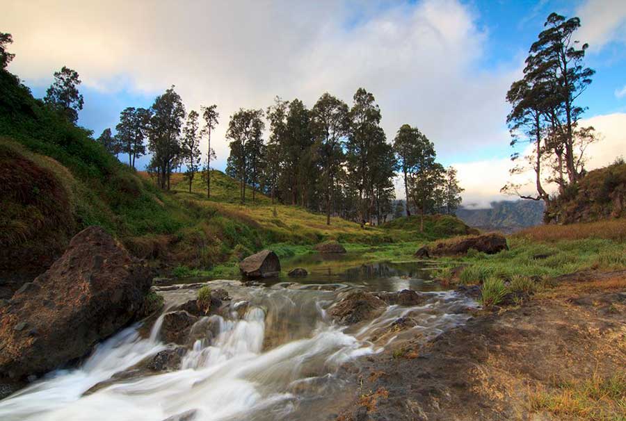 Lake Segara Anak an altitude 2004 meter of Mount Rinjani