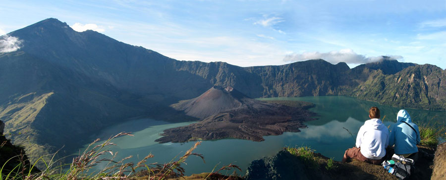 Plawangan Senaru Crater Rim an altitude 2641m
